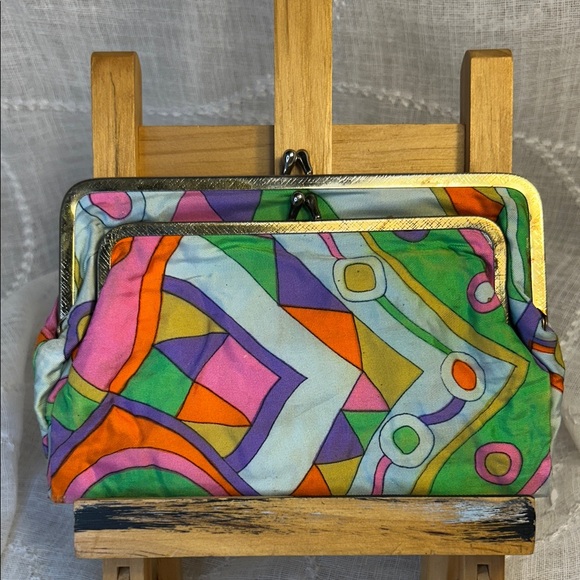 Vintage Handbags - Vintage silk Emilio Pucci-motif psychedelic pattern